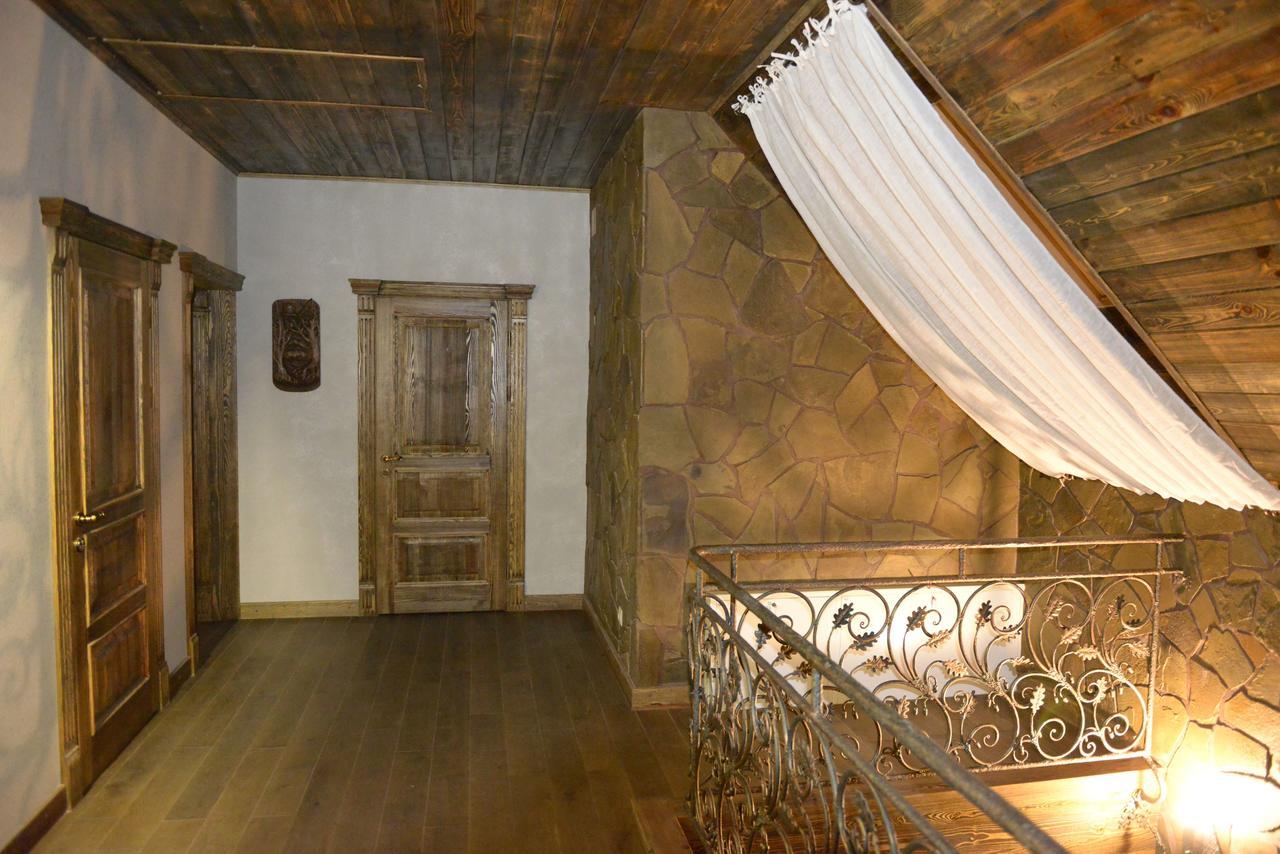Hôtel Folvark Gvozd à Kamenyuky Extérieur photo